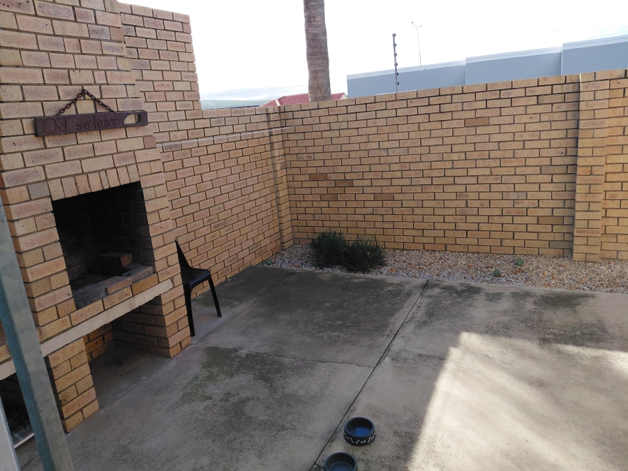 1 Bedroom Property for Sale in Windsor Park Eastern Cape